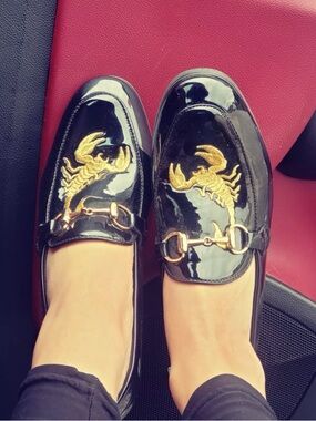 FeiHzi Black Patent Loafers with Gold Scorpion Embroidery - Women